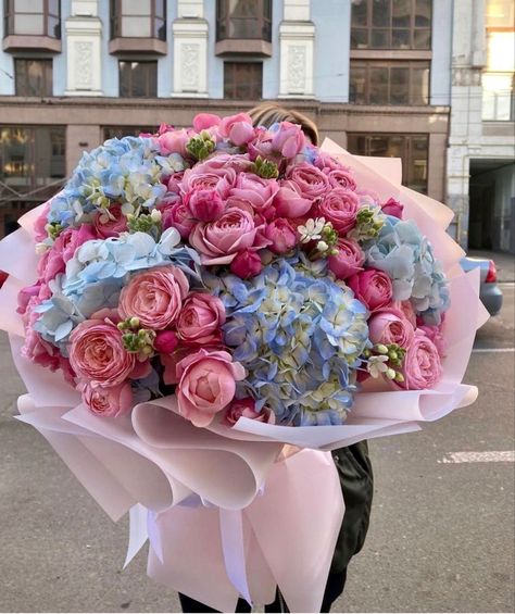 Luxury Flower Bouquets, Peonies And Hydrangeas, Prettiest Bouquet, Boquette Flowers, Baddie Tips, Flowers Bouquet Gift, Nothing But Flowers, Flower Therapy, Beautiful Bouquet Of Flowers