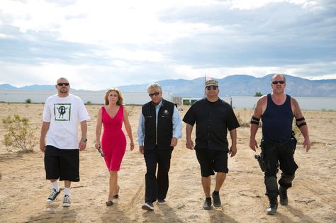 Storage Wars Storage Wars, Pawn Stars, Tv Storage, Reality Tv, Tv Shows, California, Google Search, Couple Photos, Running