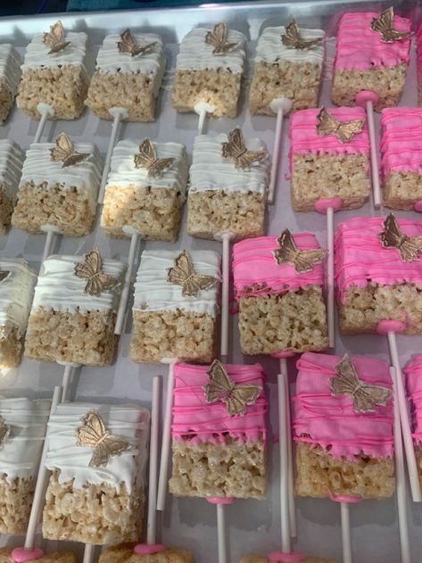 Treat Party Table, Decorating Rice Crispy Treats, Sweets Treats Table, Butterfly Birthday Party Treats, Sweet 16 Birthday Treats, Rice Crispy Birthday Treats, Butterfly Theme Snacks, Sweet 15 Treat Table, Diy Rice Crispy Treats Dipped