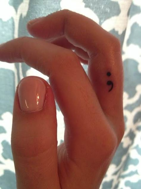 vemos a una chica con un tatuaje de punto y coma Inner Finger Tattoo, Hidden Tattoo, Tiny Finger Tattoos, Semicolon Tattoo, Meaningful Tattoos For Women, Small Meaningful Tattoos, Best Teeth Whitening, Elephant Tattoos, Mental Health Support