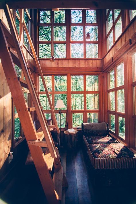 Interior Design Minimalist, Lots Of Windows, House Goals, Cabins In The Woods, Clematis, Home Staging, My Dream Home, Future House, Interior Designer