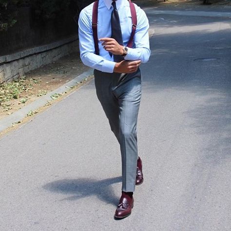 Burgundy Shoes Outfit Men, Suit Braces, How To Wear Suspenders, Burgundy Shoes Outfit, Sprezzatura Style, Suspenders Men Fashion, Suspenders Outfit, Outfit Suit, Braces Suspenders