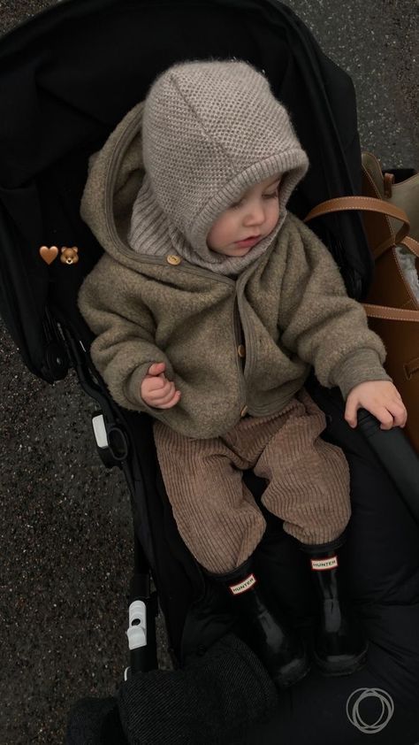 Young Boy Outfits, Baby Boy Aesthetics, Baby Boy Picture Ideas, Boy Mom Aesthetic, Kristin Rodin, Boy Mum, Baby Aesthetic, Baby Ootd, Baby Fits