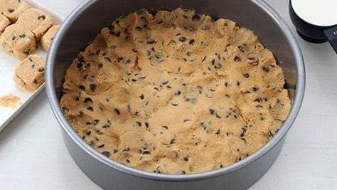 Killer Cookie Dough Cheesecake - Pillsbury.com Pillsbury Chocolate Chip Cookie Dough, Pillsbury Chocolate Chip Cookies, Springform Pan Recipes, Pillsbury Cookie Dough, Chocolate Chip Cookie Dough Cheesecake, Cookie Dough Crust, Cookie Dough Cheesecake, Healthy Cheesecake, Easy Chocolate Cake