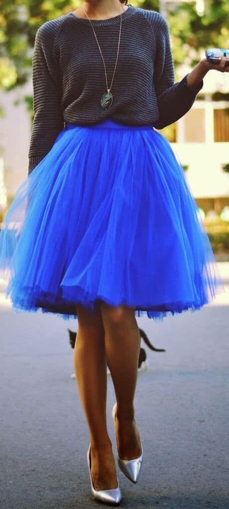 Colors that Go with Electric Blue in 2021 Black Tulle Skirt Outfit, Rok Tile, Blue Tulle Skirt, Tulle Skirts Outfit, Casual Christmas Party Outfit, Tule Rok, Skirt Tutu, Tulle Skirt Black, Tulle Skirts