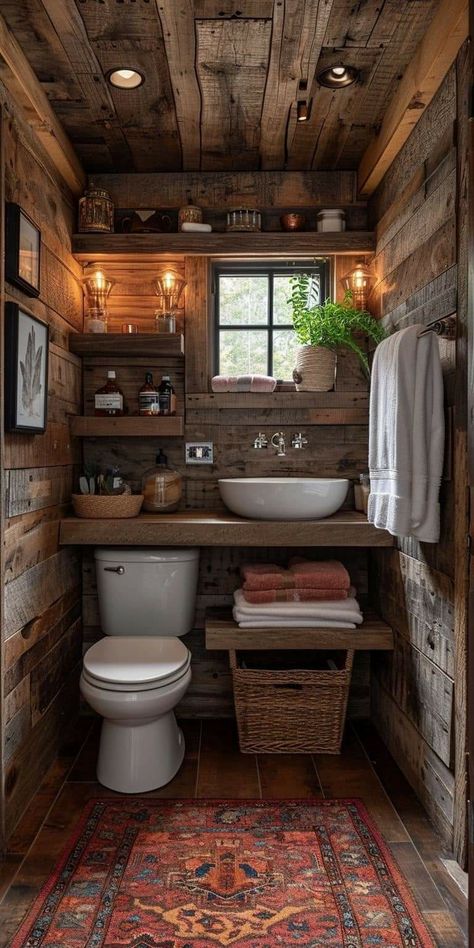 Rustic Restroom Ideas, Cabin Shower Ideas, Rustic Outdoor Bathroom, Outhouse Bathroom Ideas, Tiny Home Bathroom, Cabin Toilet, Mini Wc, Rustic Cottage Bathroom, Tiny Home Bathrooms