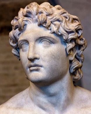 Ancient Greece Reloaded Alexander The Great Bust, Ancient Greece Crafts, Ancient Greece Projects, Ancient Greece Fashion, Alexander The Great Statue, Greece Goddess, Ancient Greece Mythology, Ancient Greece Aesthetic, Ancient Greece Art