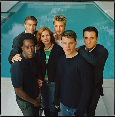 Aida Dombrovskaya on Instagram: “📸 George Clooney, Don Cheadle, Julia Roberts (@juliaroberts), Brad Pitt, Matt Damon, and Andy Garcia (@andygarcia), photographed by…” Don Cheadle, Ocean’s Eleven, Oceans Eleven, Oceans 11, Danny Ocean, Andy Garcia, Matt Damon, Sylvester Stallone, George Clooney