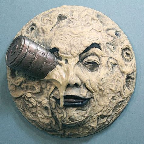 A Trip To The Moon, George Melies silent movie sculpture Georges Melies, A Trip To The Moon, Sketch Tattoos, Motifs Art Nouveau, George Melies, You Are My Moon, Man In The Moon, Science Fiction Film, Fantasy Films