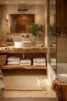 Celebrity Bathrooms, Japandi Bathroom Design, Modern Farmhouse Bathroom Ideas, Decorating Bathrooms, Organic Modern Bathroom, Chic Bathroom Decor, Remodeling Bathroom, Bathrooms Ideas, Organization Bathroom