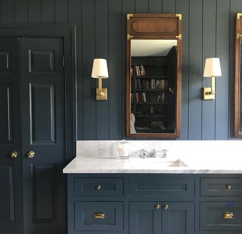 Dark Blue Bathrooms, Navy Blue Bathrooms, Shiplap Bathroom, Dark Bathrooms, Blue Vanity, Bathroom Red, Blue Cabinets, White Vanity Bathroom, Guest Bathrooms