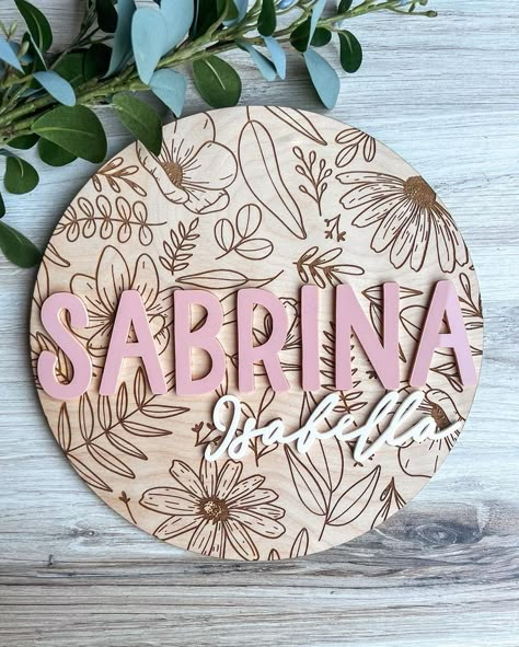 Gifts To Make With Laser Engraver, Laser Name Sign, Laser Engraved Baby Gifts, Laser Engraved Signs, X Tool Projects, Cute Etsy Finds, Baby Signs Wooden, Laser Engraving Projects, Xtool M1 Project Ideas