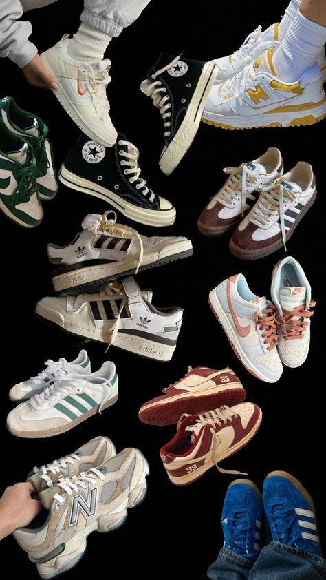 #sneakers #sneakersaddict #vintage Aesthetic Sneakers Wallpaper, Sneakers Aesthetic Wallpaper, Old Sneakers, Sneakers Aesthetic, Sneakers Wallpaper, Dream Things, Retro Sport, Portfolio Inspiration, Sneakers Addict