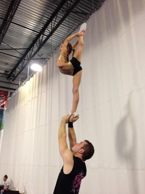 #cheer #cheerleading #stunt #sport Partner Stunts, Cheer Couples, Cheerleading Stunts, Cheer Leading, Cheerleading Stunt, Cheer Poses, Cheer Practice, Cheer Life, Cheer Stuff