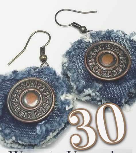 Återvinna Jeans, Denim Earrings, Jeans Crafts, Denim Crafts Diy, Blue Jeans Crafts, Crochet Earrings Pattern, Etsy Fabric, Fabric Earrings, Denim Jewelry