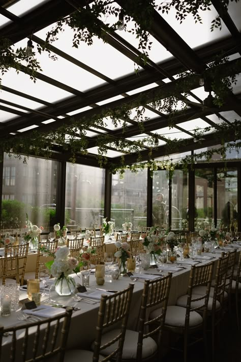 Timeless wedding reception decor at Morgan's on Fulton Chicago Illinois Chicago Wedding Reception, Chicago Winery Wedding, City Winter Wedding, Timeless Wedding Reception, Asian Wedding Decor, Retractable Roof, Embassy Suites, 2025 Trends, Rooftop Patio