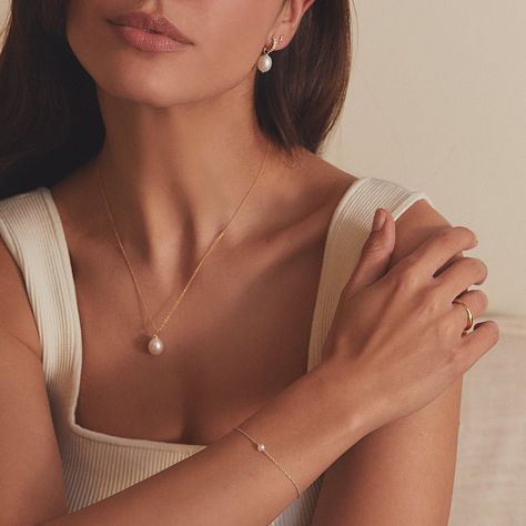 Lovingly handmade in London, tap to shop our favourite pearls. Wedding Necklaces For Bride, Jewelery Shoot, Pearl Jewelery, Large Pearl Necklace, Single Pearl Necklace, Bride Necklace, Beautiful Pearl Necklace, Pearl Drop Necklace, Single Pearl