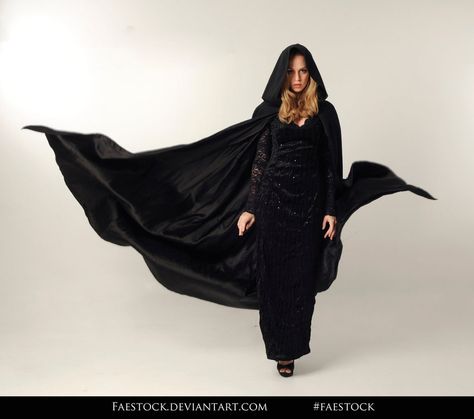 figure reference: clothing / cloak / flowing robes http://faestock.deviantart.com Witch Portrait, Armor Clothing, Figure Reference, Human Poses Reference, Human Poses, Drawing Clothes, Action Poses, Pose Reference Photo, Art Poses