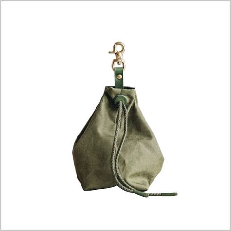 Portable Dog Treat Pouch Bags for Training, Treat Bags for Dog Leash, Snack Bag Food Treat Storage Holder with Clip Pet Treat, Dog Treat Bag, Dog Treat Pouch, Dog Training Treats, Pouch Bags, Treat Pouch, Training Bags, Dog Treat, Snack Bags