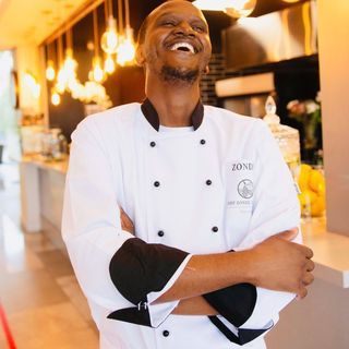 Chef Zondi (@chefzondiofficial) • Instagram photos and videos Chef Wan, Royal Icing Cakes, Pizza Chef, Chef Clothes, Chef Coat, Learning Italian, Executive Chef, French Pastries, Michelin Star