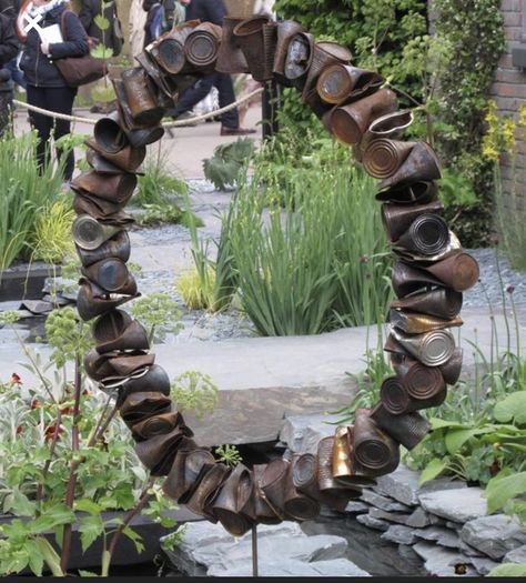 Outdoor Living Ideas, Metal Welding Art, Rusty Garden, Recycled Garden, Easy Landscaping, Garden Whimsy, Garden Design Plans, Metal Yard Art, Garden Art Sculptures Diy