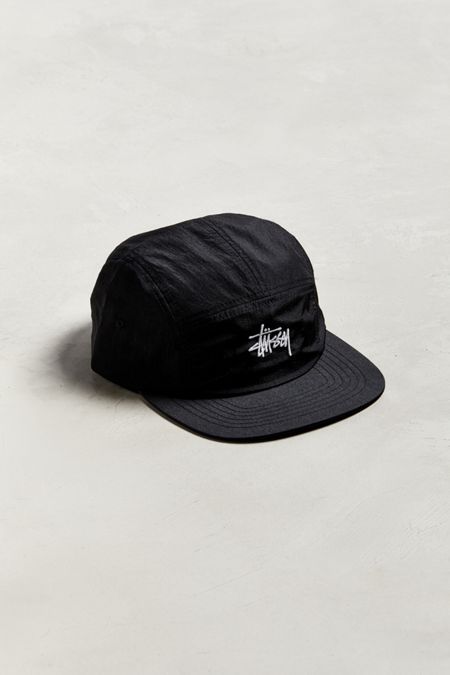 Classic 5-panel Hats For Streetwear, Trendy 5-panel Baseball Cap For Streetwear, Trucker Style 5-panel Snapback Hat For Streetwear, 5-panel Baseball Cap For Streetwear, Urban 5-panel Trucker Hat For Streetwear, Retro Vintage Outfits, Festival Outfits Men, Mens Fashion Casual Spring, Football Jersey Outfit