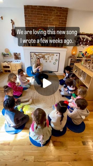 Suzanne Cotton on Instagram: "I wrote this new springtime song a few weeks ago after being inspired by @mollywhuppiemusic and her song called “A Little Seed.” We borrowed her sweet little hand motions for our new song and made it our own. Our children are really starting to love it. 💐  #reggioinspired  #reggioemiliaaproach  #reggioinspiredteachers  #reggioinspiredpreschool  #musicforchildren  #toddlermusic  #preschoolmusicclass  #preschoolmusic  #circletime  #ece  #earlychildhoodevelopment  #earlychildhoodeducation  #earlyyearsteacher  #earlyyearseducation  #joyfullearning  #play  #playistheworkofchildhood  #playmatters  #playislearning  #100languages  #preschool  #nycpreschool  #connectionmatters  #mulberryhouseplayschool" Circle Songs For Preschoolers, Farm Songs, Music Activities For Kids, Early Years Teacher, Music For Toddlers, Songs For Toddlers, Preschool Circle Time, Early Years Educator, Preschool Music