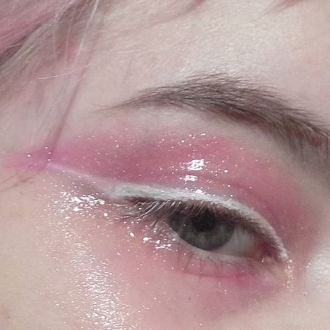 glossy/blissful OCD Festival Make Up, Glossy Makeup, Ethereal Makeup, Fairy Makeup, Kesha, روتين العناية بالبشرة, Eye Make, Pretty Makeup, Creative Makeup