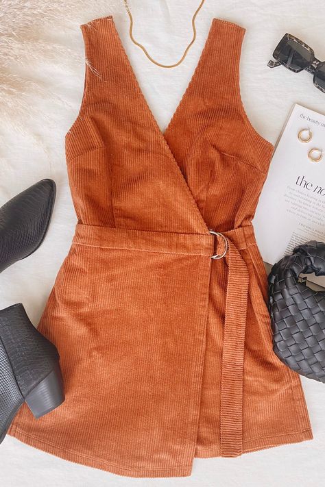 Corduroy Fashion, Thrift Style, Skort Romper, Outfit Inso, Ireland Trip, Upcycle Ideas, Wrap Skort, Wrap Romper, Leather Outerwear