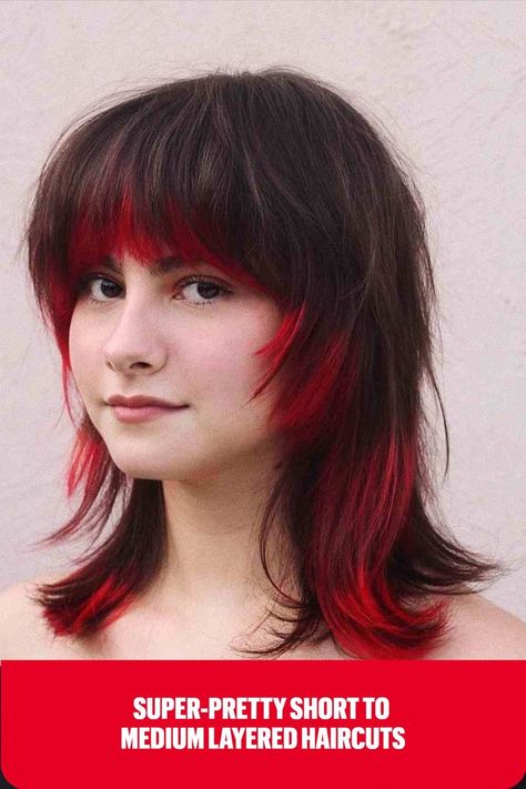 Short Medium Brunette Layers and Bangs with Red Accents Halo Hair Colors, Octopus Haircut, Shoulder Length Hair With Bangs, Color Block Hair, Hair Job, Shaggy Haircuts, Medium Layered Haircuts, Medium Layered, Short Brown Hair