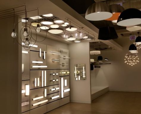 Showroom Lighting, Modular Display System, Electrical Shop, Electrical Stores, Display Lighting, Modular Display, Retail Store Interior Design, Home Lighting Design, Lamp Store