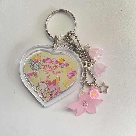 ☆ mezzo piano keychain ☆ heart shaped mezzo piano... - Depop Car Keys Keychain Ideas, Making Keychains, Chains Aesthetic, Pink Guitar, Dior Girl, Cardboard Crafts Diy, Diy Beaded Rings, 동화 삽화, Unique Keychains