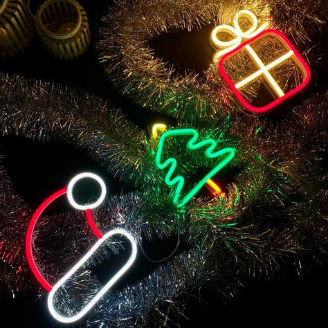 Neon Flex, Led Neon, Grinch, Santa Claus, Christmas Diy, Christmas Decorations, Neon, Led, Christmas