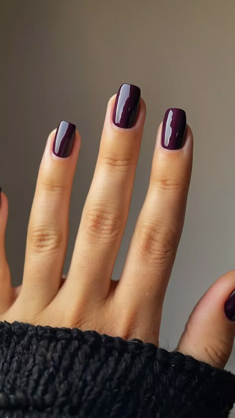 üíÖ Dnd Gel Dark Colors, Dnd Gel Polish Colors On Nails, Opi Dark Gel Polish Colors, Neutral Nail Gel Colors, Fall Nail Colors 2024 Gel Dnd, Fall Nail Colors Dark Skin, Fall Nail Colors Opi Gel, Deep Purple Gel Nails, Dnd Gel Polish Colors Fall 2024