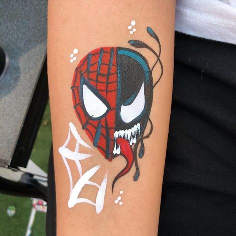 Arm Face Paint Ideas, Venom Face Paint, Arm Face Paint, Hello Kitty Face Paint, Halloween Face Paint Ideas, Ghost Face Paint, Joker Face Paint, Spider Man Face Paint, Halloween Face Paint Designs