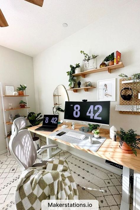 Small Home Office Desk, Decor Ideas Bedroom, Cozy Home Office, Deco Studio, Home Design Inspiration, Desk Inspiration, Office Room Decor, Style Deco, Home Design Ideas