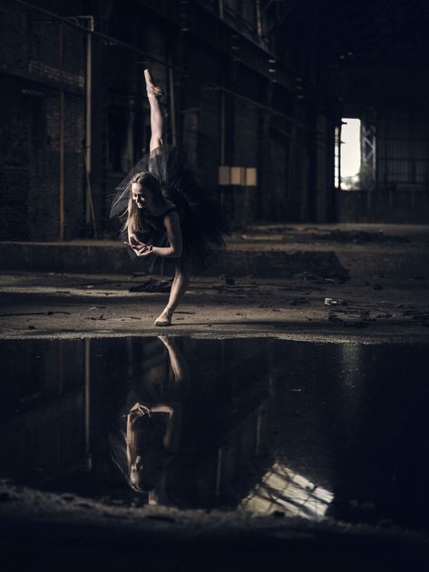 Industrial Dance, Dancer In The Dark, Yoga Nature, Ballet Photography, Dance Photos, Dance Pictures, Dance Photography, Abandoned Houses, Dance Poses