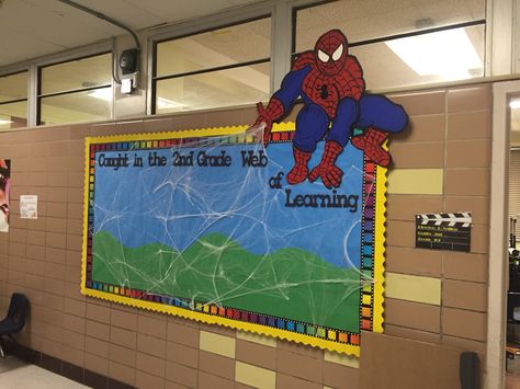 Spider-Man bulletin board Spiderman Bulletin Board Ideas, Spider Man Door Decorations, Spider Man Bulletin Board Ideas, Spiderman Bulletin Board, Marvel Bulletin Board, Spiderman Classroom, Marvel Classroom, Superhero Bulletin Boards, Superhero Class