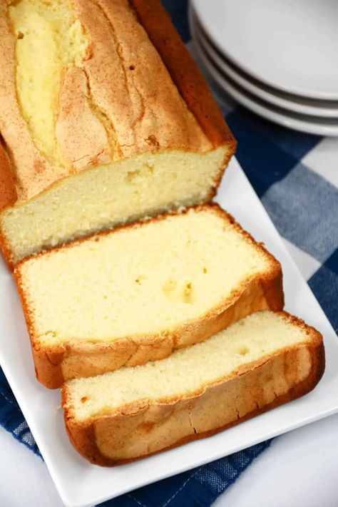 Half Batch Cream Cheese Pound Cake, Small Batch Pound Cake Recipe, Moist Cream Cheese Pound Cake, Cream Cheese Pound Cake Recipes, Pound Cheesecake, Cream Cheese Pound Cake Loaf, Cream Cheese Pound Cake Recipe Moist, Cream Cheese Loaf Cake, Pound Cake Cream Cheese