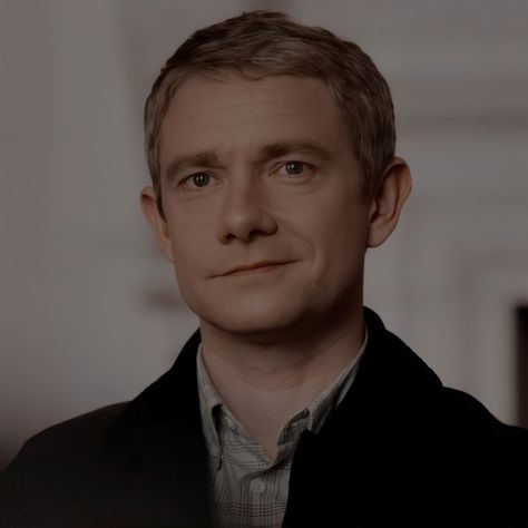 John Watson Martin Freeman, John Watson Icon, John Watson Aesthetic, Sherlock Painting, Sherlock Au, John Watson Bbc, Character Alignment, John Sherlock, The Reichenbach Fall