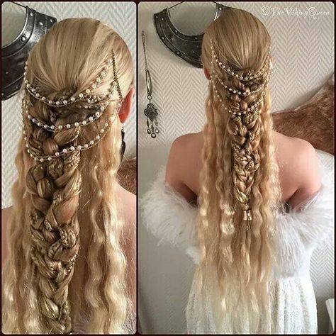 Medieval Fashion Elven Hairstyles, Viking Queen, قلادات متدلية, Medieval Hairstyles, Viking Hair, Fantasy Hair, Medieval Fashion, Braid Hairstyles, Hair Art