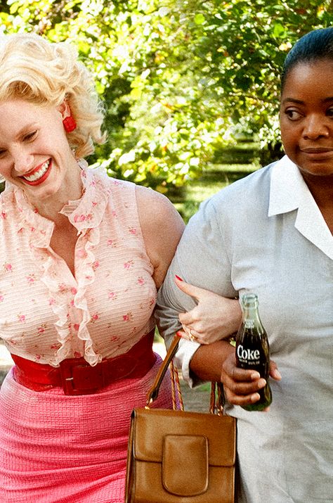 Celia Foote and Minny Jackson - The Help (2011) The Help Movie Quotes, Celia Foote, The Help Movie, Help Movie, Octavia Spencer, Septième Art, Movie Moments, Hooray For Hollywood, Academy Award