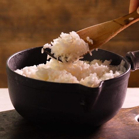 Basmati Rice Recipes Easy, Japanese Sticky Rice, Sticky Rice Recipe, Gousto Recipes, Sushi Rice Recipes, Basmati Rice Recipes, Brown Recipe, Dry Rice, Easy Rice Recipes