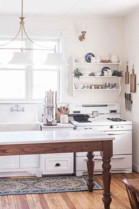 Farmhouse Kitchen Organization, Victorian Farmhouse Kitchen, Vintage Kitchens, Farmhouse Decorating, Victorian Farmhouse, Bryson City, White Kitchens, Shaker Style Doors, Farmhouse Kitchen Design