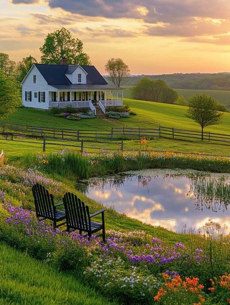 Farm Lifestyle, Dream Life House, A Pond, Cute House, Dream House Interior, Dream House Exterior, House Goals, Dream House Plans, Pretty House