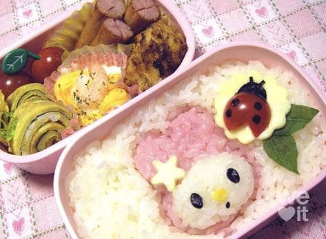 Kawaii Cooking, Bento Recipes, Cute Snacks, Pink Foods, Japanese Snacks, Kawaii Food, Cute Desserts, Cafe Food, Pretty Food