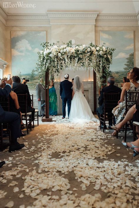 Hanging Wedding Arch, Huppa Wedding Floral Arch, Chuppah Decorations Simple, Wedding Arch With Wisteria, White Wisteria Wedding Arch, Wisteria Pergola Wedding, Flower Chuppah Wedding, Lavender Chuppah, Wedding Joining Ceremony Ideas