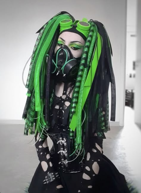 Neon Goth Aesthetic Outfit, Neon Green Cyberpunk Outfit, Goth Cyberpunk Outfit, Neon Goth Outfit, Green Punk Aesthetic, Green Goth Outfit, Green Goth Aesthetic, Cybergoth Clothes, Green Cybergoth