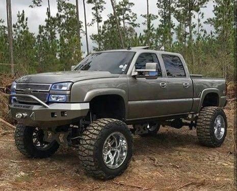 Chevy Duramax, Best Pickup Truck, Country Trucks, Custom Lifted Trucks, Trucks Lifted Diesel, Mud Trucks, Lifted Chevy Trucks, Lifted Chevy, Chevy Pickup Trucks