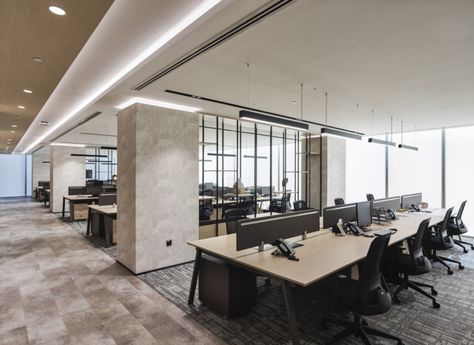 Offices Interior Design, Architecture Organic, Build Office, Dubai Interior Design, Dubai Office, Open Space Office, Interior Design Dubai, Modern Office Interiors, Office Plan